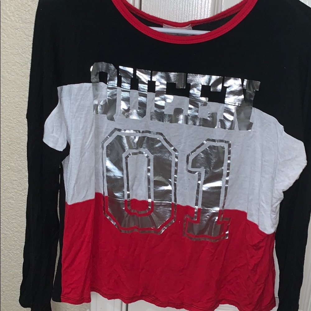 Long sleeved shirt